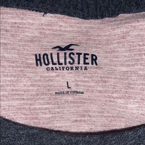 Hollister Tee
